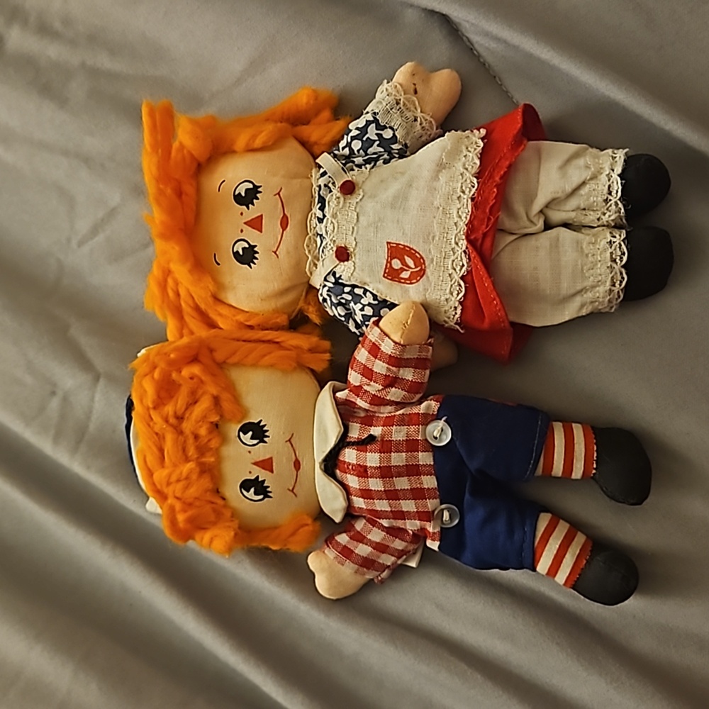 Vintage 1977 Ragedy Ann & Andy Hallmark Cards Small Cloth Yarn Hair Dolls